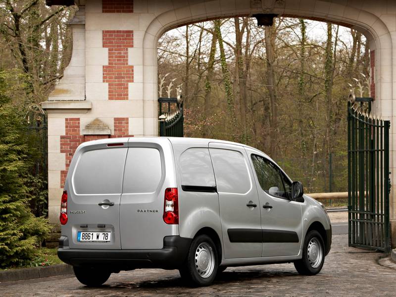 Фото автомобиля Peugeot Partner Fourgon